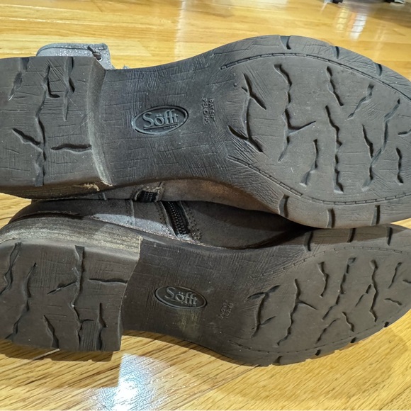 Sofft Gray Shimmery Suede Boots - Picture 7 of 7